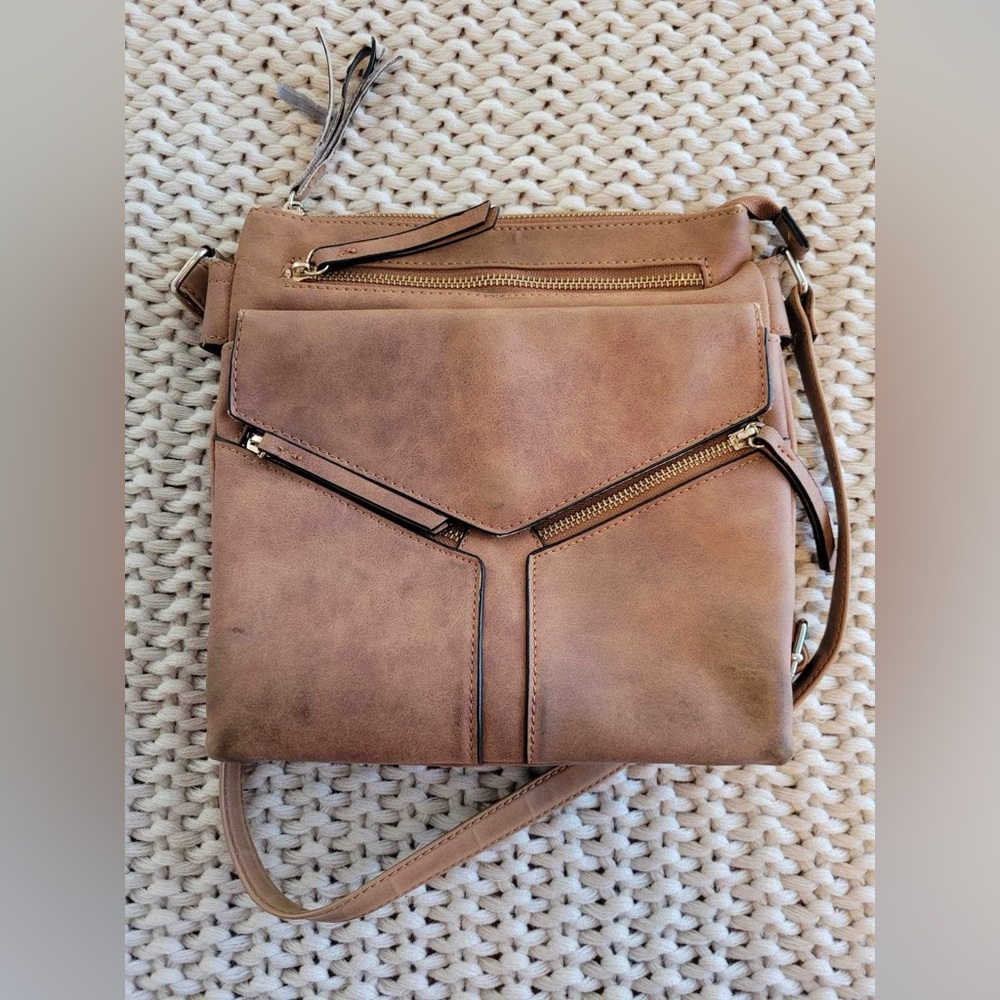 Brown crossbody purse